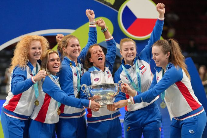 Zlatý tým očima Siniakové: Kdo je splachovací, kdo čertík a proč kdysi nepoznala Muchovou? Zlatý tým očima Siniakové: Kdo je splachovací, kdo čertík a proč kdysi nepoznala Muchovou?