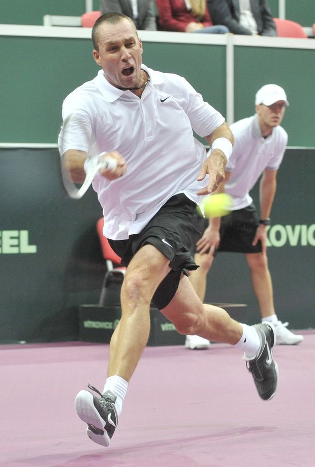 Ivan Lendl je stále ve formě. Ivan Lendl je stále ve formě.