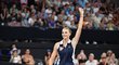 Karolína Plíšková ve finále v Brisbane porazila Američanku Madison Keysovou 6:4, 4:6, 7:5 a stejně jako loni na tamním turnaji zahájila rok vavřínem.