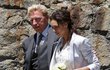 Boris Becker s partnerkou Lilly na romantické procházce