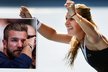 Dominice Cibulkové na tribuně po výhře v semifinále Australian Open nad Agnieszkou Radwaňskou tleskal i přítel Mišo Navara