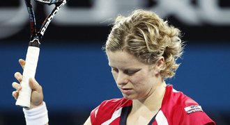 Clijstersová dál myslí na obhajobu, proti Li Na ji nezastavilo ani zranění