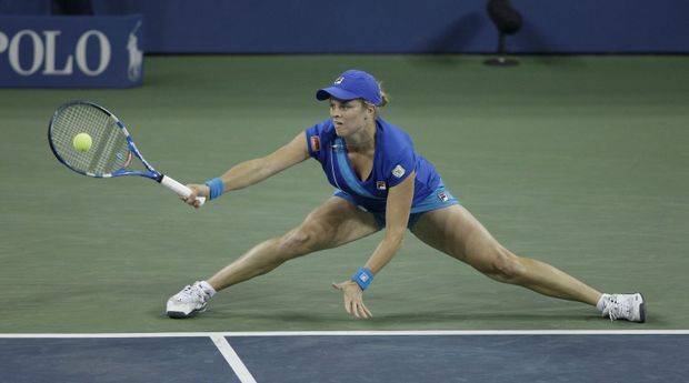 Clijstersová smetla Zvonarevovou velmi svižně Clijstersová smetla Zvonarevovou velmi svižně
