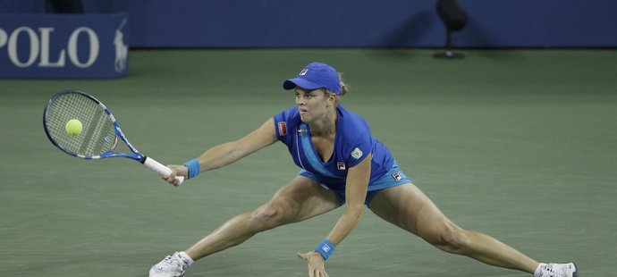 Clijstersová se dostala do finále.