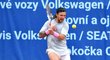 David Pastrňák si na Štvanici zahrál tenis proti svému agentovi Aleši Volkovi