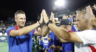 Berdych po návratu z Ameriky: V týmu má být rivalita, energie na slavení nebyla Berdych po návratu z Ameriky: V týmu má být rivalita, energie na slavení nebyla