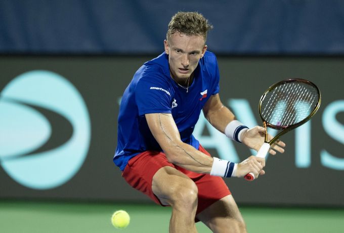 USA - Česko 1:1. Direkt za direkt v Davis Cupu. Lehečka nadchl, Menšíka zvládl nemocný Fritz USA - Česko 1:1. Direkt za direkt v Davis Cupu. Lehečka nadchl, Menšíka zvládl nemocný Fritz