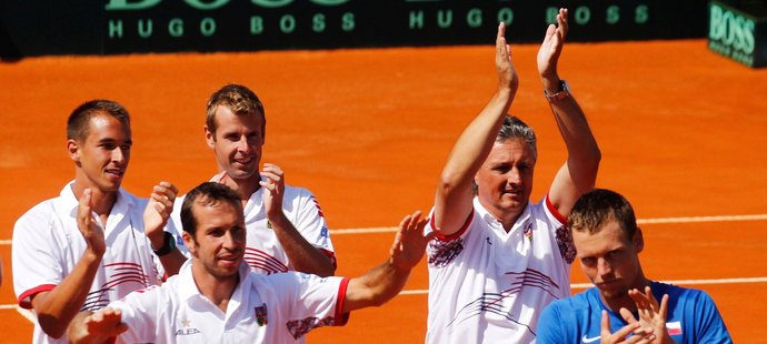 Čeští tenisté se fanouškům představí ve finále v pražské O2 Areně