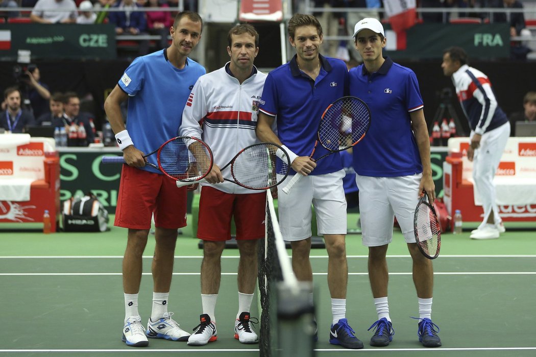 Rosol, Štěpánek, Mahut a Herbert před začátkem utkání