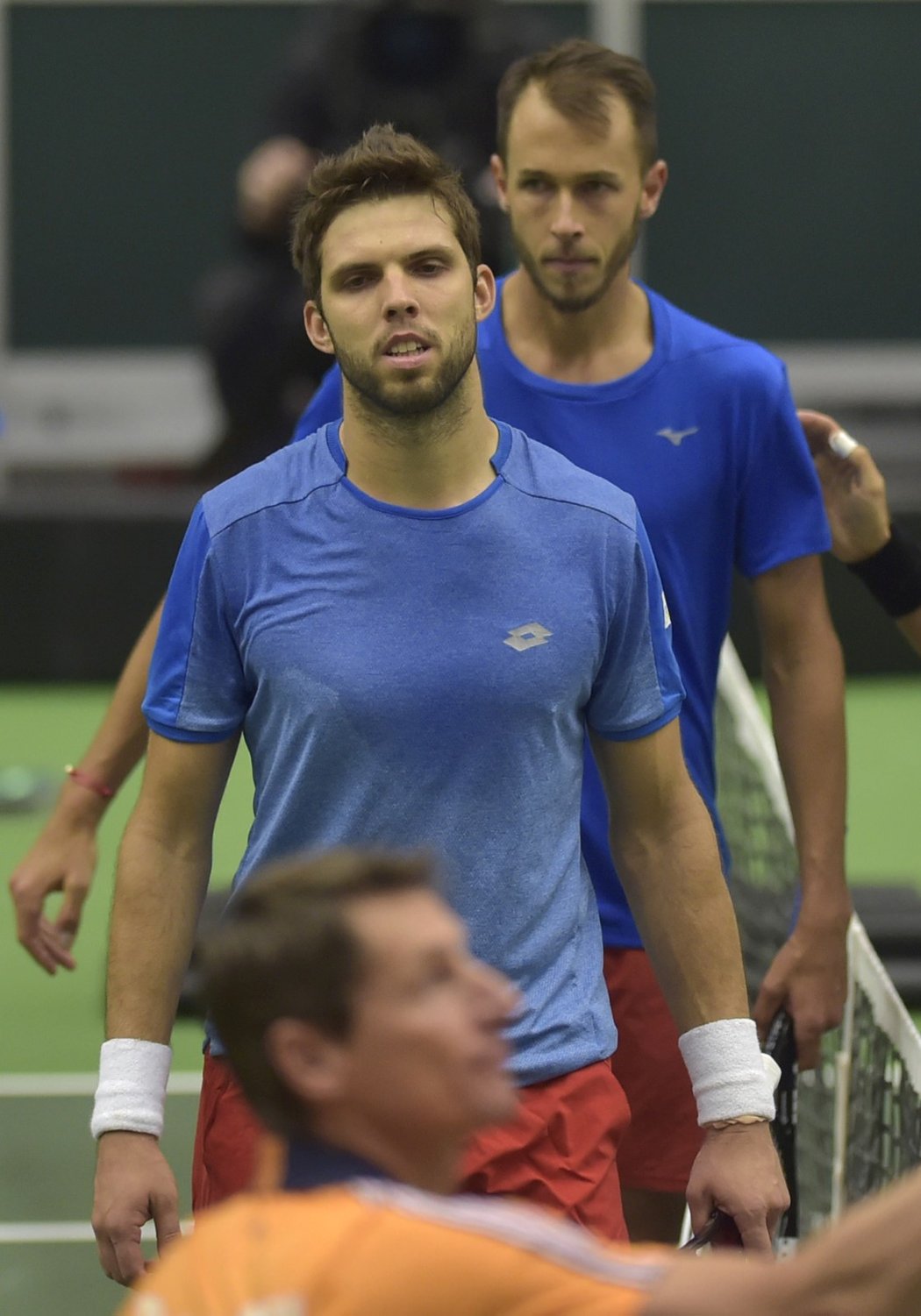 Jiří Veselý a Lukáš Rosol po porážce ve čtyřhře s Nizozemci