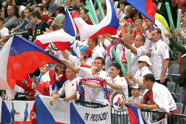 Čeští fanoušci na semifinále Davis Cupu v Bělehradě Čeští fanoušci na semifinále Davis Cupu v Bělehradě