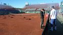 Tohle je naprosto šílené. Na tomto zničeném kurtu se o víkendu mělo hrát čtvrtfinále Davis Cupu Chile - Česko.