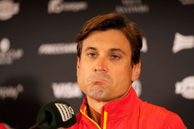 A kde je Davidovich? Jak španělskému kapitánovi vybuchla aféra do tváře A kde je Davidovich? Jak španělskému kapitánovi vybuchla aféra do tváře