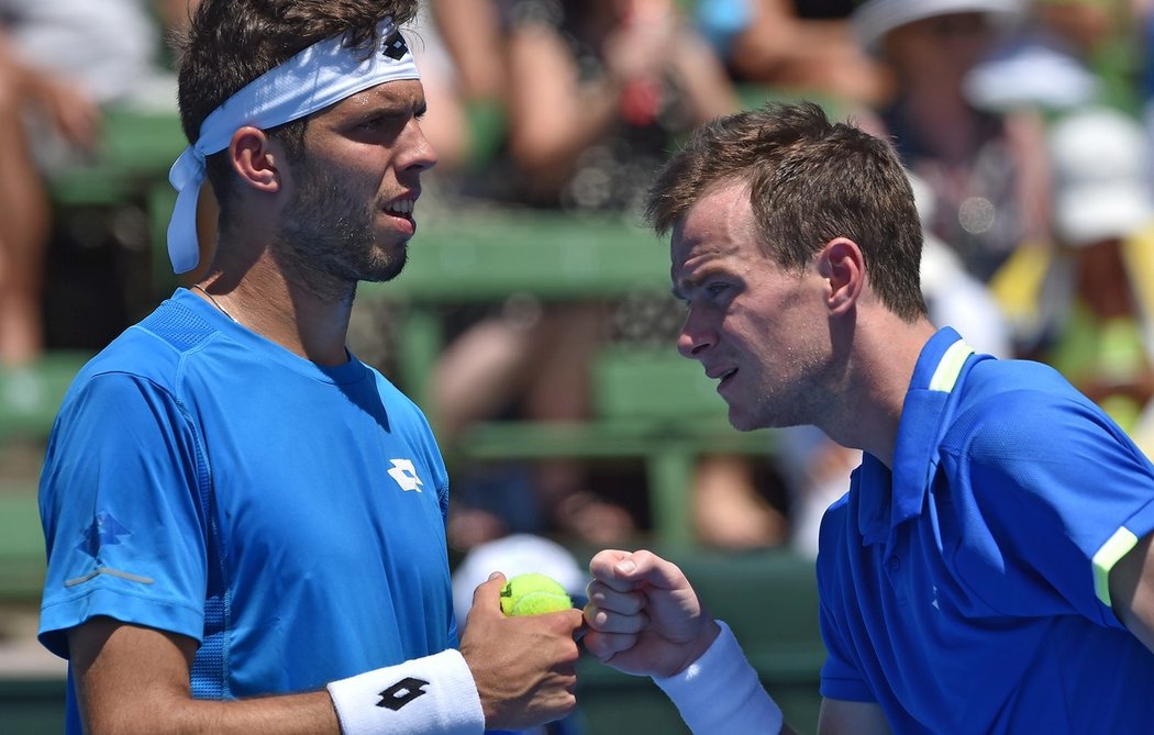 Jiří Veselý s Janem Šátralem padli v Davis Cupu