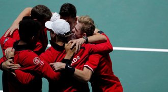 Kanaďané na Davis Cupu porazili USA, slaví postup do čtvrtfinále