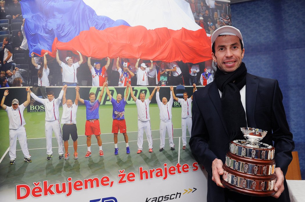 Radek Štěpánek po triumfu v Davis Cupu slavil s parťáky v Prostějově