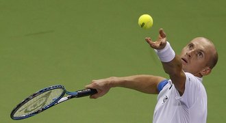 Davyděnko zničil Nadala a zahraje si finále