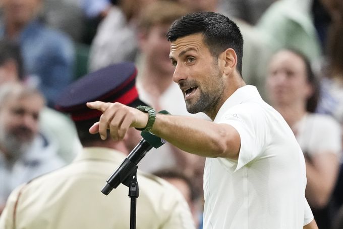 Vy mi ublížit nemůžete! Djokovič přímo z kurtu zkritizoval fanoušky Vy mi ublížit nemůžete! Djokovič přímo z kurtu zkritizoval fanoušky