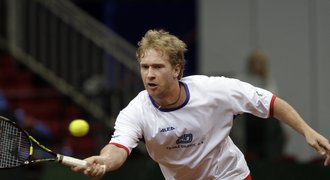 Dlouhý vyhrál druhý turnaj v řadě, Ferrer zvítězil v Aucklandu
