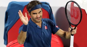 Úspěšný návrat! Federer po herní pauze zdolal v Dubaji Kohlschreibera
