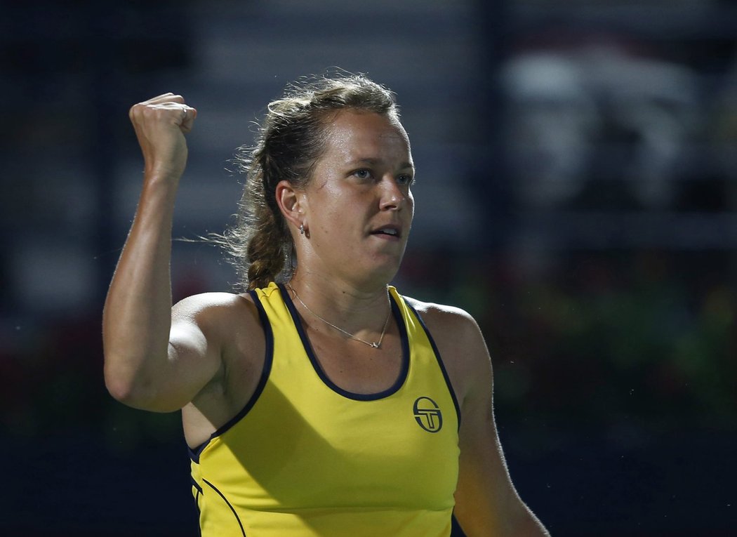 Barbora Strýcová se raduje v semifinále turnaje v Dubaji