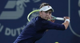 Krejčíková eliminated Kvitová in Dubai.  Plíšková had to give up in the quarter-finals