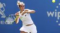 Kristýna Plíšková v prvním kole turnaje v Eastbourne proti domácí Naomi Broadyové