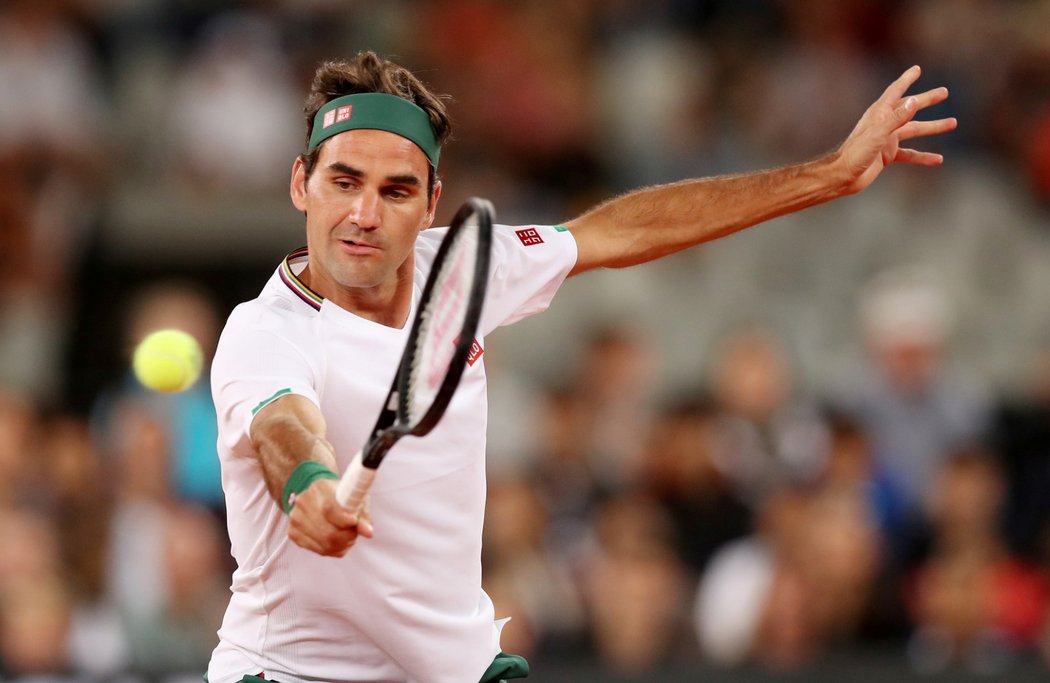 Roger Federer si zahrál na tenisové exhibici v Africe