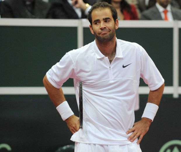 Zamyšlený Pete Sampras Zamyšlený Pete Sampras