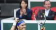 Je to tam! Petra Kvitová se raduje, porazila Stosurovou a rozhodla o postupu českých tenistek přes Austrálii