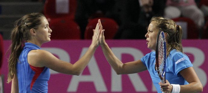 Barbora Záhlavová-Strýcová a Iveta Benešová vyhrály v Lucemburku čtvrtý letošní titul