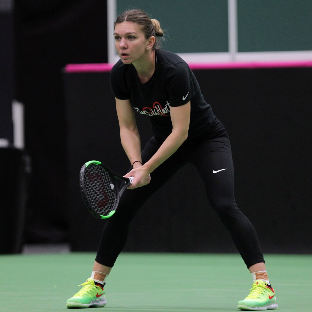 Rumunská hvězda Simone Halepová trénuje na Češky.