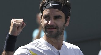 Federer i přes prohru vládne. Vondroušová dál letí mezi elitu, je na svém maximu