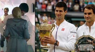Bizarní situace v útrobách Wimbledonu: Djokovič »olizoval« ženu, Federer dělal, že nic nevidí!