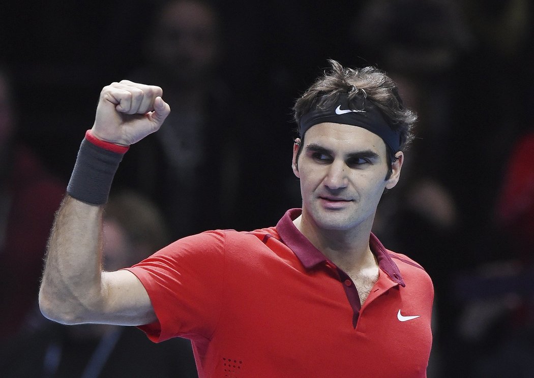 Roger Federer je na Turnaji mistrů kousek od postupu