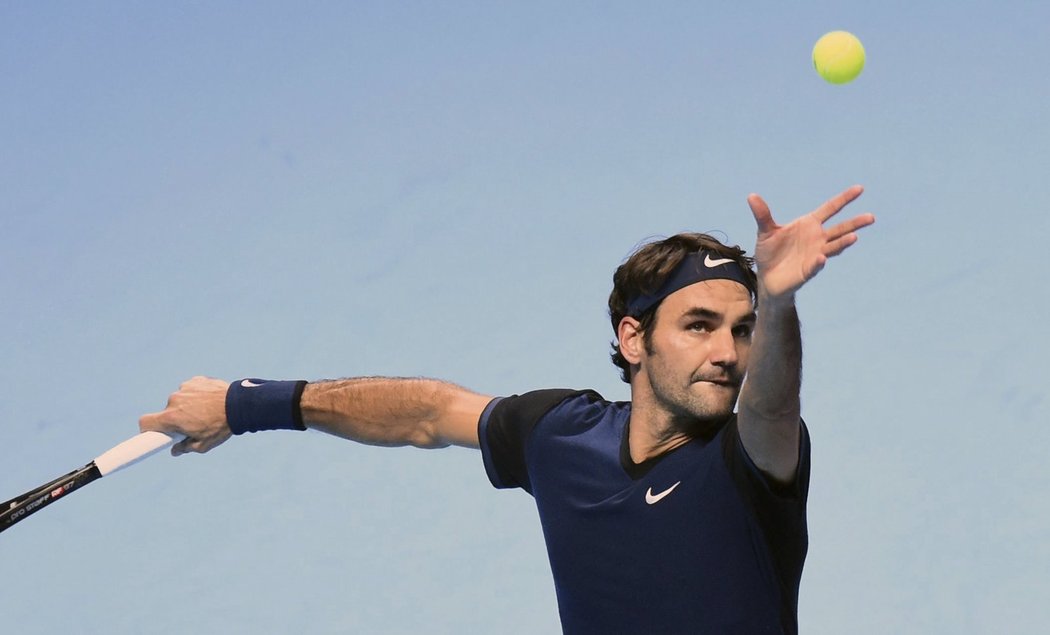 Roger Federer hraje na Turnaji mistrů s Japoncem Nišikorim