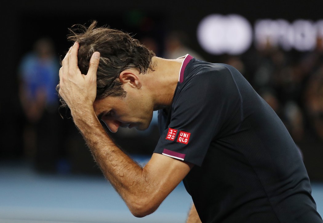 Roger Federer měl potíže s kolenem delší dobu