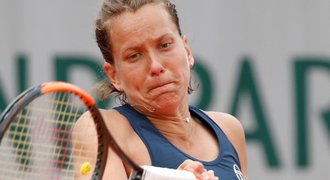 Poslední česká naděje na French Open končí. Strýcová padla s Putincevovou
