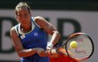 Barbora Strýcová nestačila ve druhém kole French Open na Cornetovou