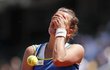 Barbora Strýcová nestačila ve druhém kole French Open na Cornetovou