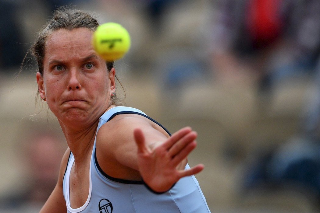 Barbora Strýcová v prvním kole dvouhry na French Open proti Australance Stosurové