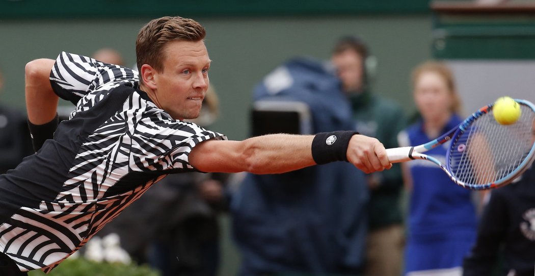 Tomáš Berdych ve čtvrtfinále French Open proti Novaku Djokovičovi