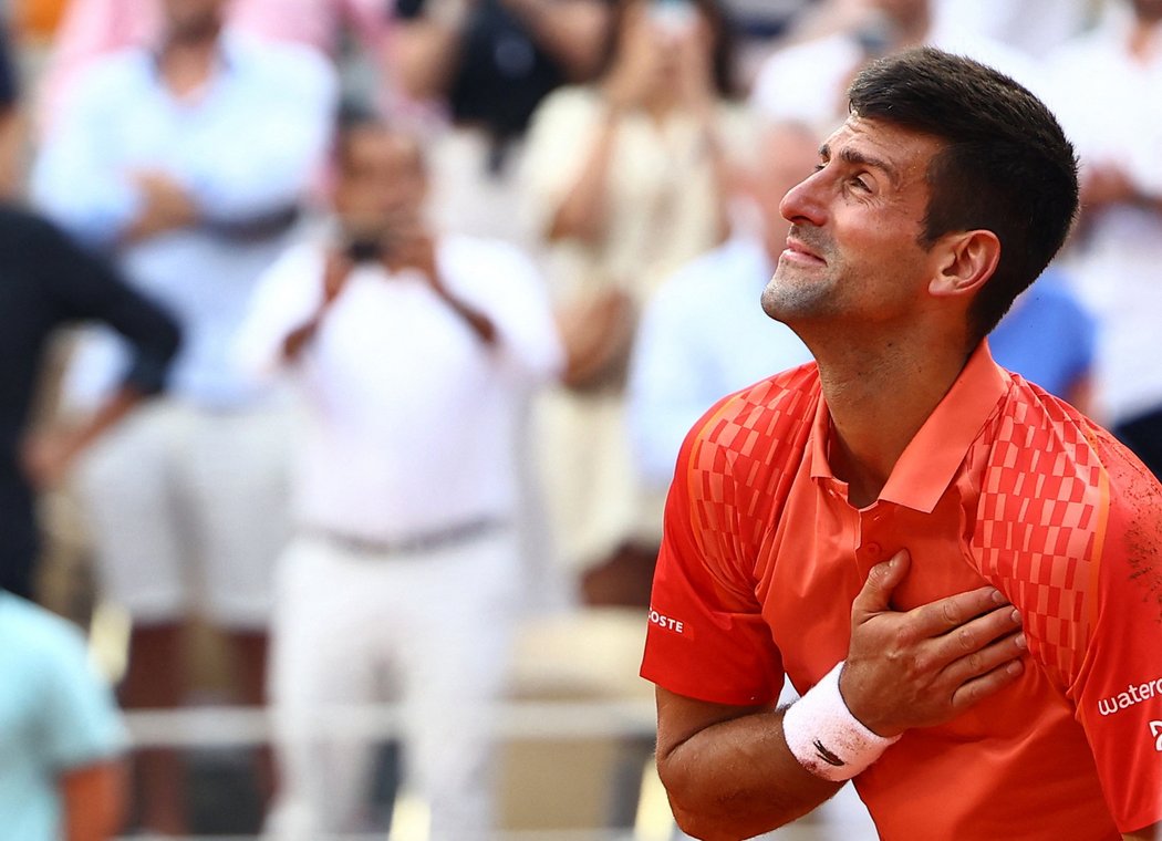 Dojatý Novak Djokovič po finále Roland Garros