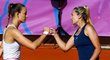 Francouzská policie zatkla ruskou tenistku Janu Sizikovovou. Podezírá ji z podovdů při zápase loňského French Open.
