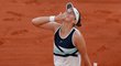 Česká tenistka Barbora Krejčíková si užívá postup do finále French Open