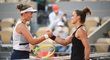 Barbora Krejčíková ve velké semifinálové bitvě French Open porazila řeckou tenistku Marii Sakkariovou