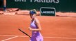 Talentovaná tenistka Linda Nosková vyhrála jako čtvrtá Češka dvouhru juniorek na French Open.