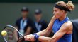 Česká tenistka Lucie Šafářová se po French Open propadla na konec třetí desítky