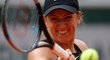 Španělská tenistka Paula Badosaová v osmifinále French Open proti Markétě Vondrošouvé