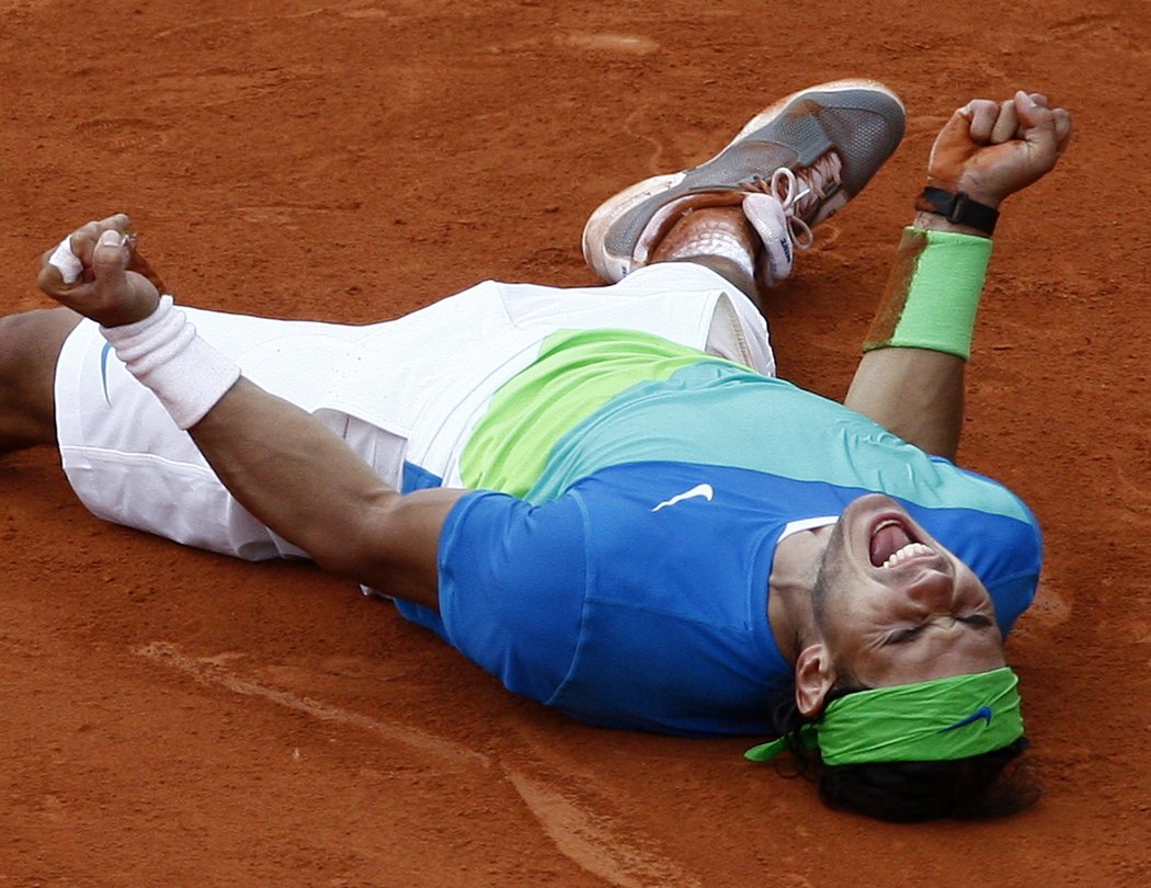 Je to tam! Nadal porazil Söderlinga a popáté vyhrál Roland Garros